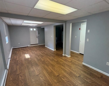 6 Wadsworth Avenue - Photo Thumbnail 9