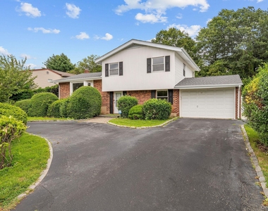 12 Warren Lane - Photo Thumbnail 2