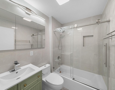 12 Warren Lane - Photo Thumbnail 21