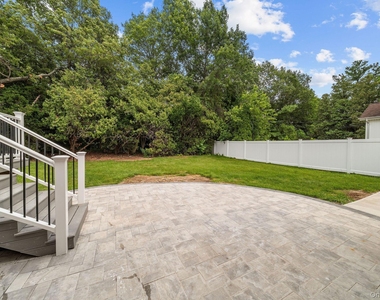 12 Warren Lane - Photo Thumbnail 25