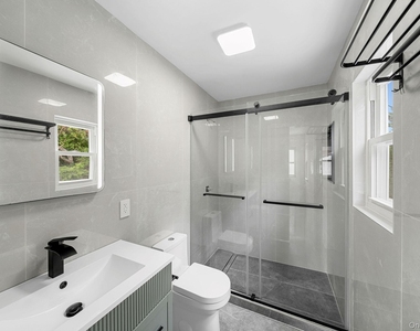 12 Warren Lane - Photo Thumbnail 19