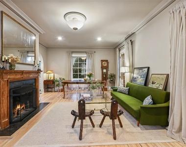 11 Maple Avenue - Photo Thumbnail 11