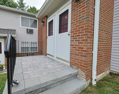 2740 South Road - Photo Thumbnail 8