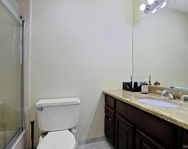 121 Coachlight Square - Photo Thumbnail 15