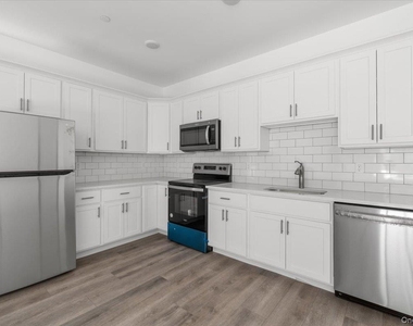 75 Forester Avenue - Photo Thumbnail 2