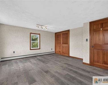 226 Gravel Hill Road - Photo Thumbnail 13