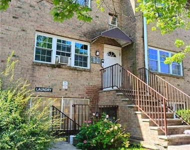 78 College Drive - Photo Thumbnail 1