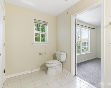 141 Forest Drive - Photo Thumbnail 18