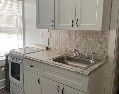 235 Montgomery Street - Photo Thumbnail 11