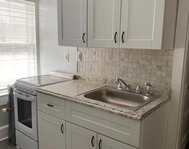 235 Montgomery Street - Photo Thumbnail 10