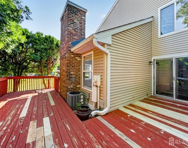 22 Driftwood Drive - Photo Thumbnail 18