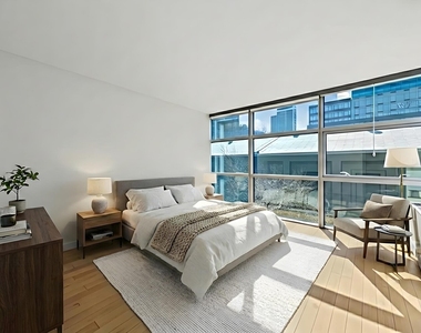 447 W 18th Street - Photo Thumbnail 3