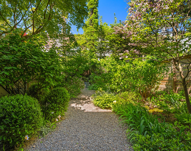191 Baltic Street - Photo Thumbnail 7