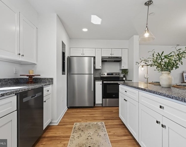 962 Orchard Ridge Place - Photo Thumbnail 10