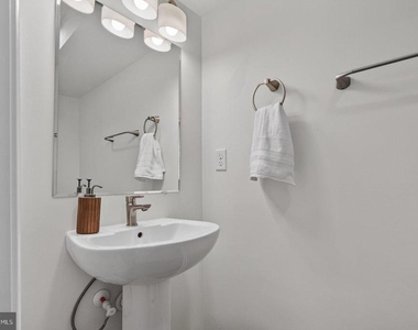 970 Orchard Ridge Place - Photo Thumbnail 20