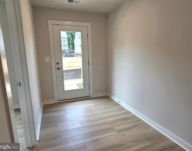 3622 Agate Lane - Photo Thumbnail 2