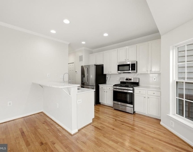 45805 Marlane Terrace - Photo Thumbnail 7