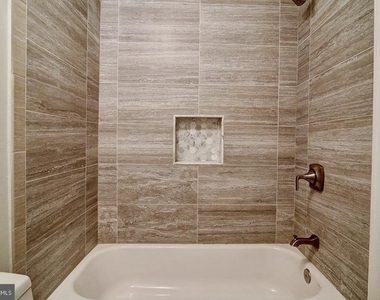 11100 Beaver Trail Court - Photo Thumbnail 4