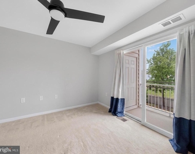 6055 Wicker Lane - Photo Thumbnail 20