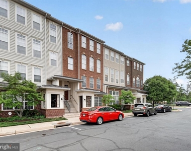 6055 Wicker Lane - Photo Thumbnail 26