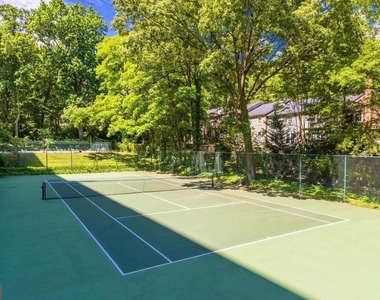2059 Huntington Avenue - Photo Thumbnail 28