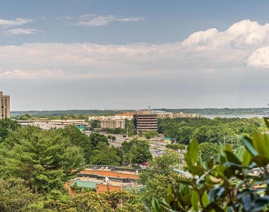2059 Huntington Avenue - Photo Thumbnail 13