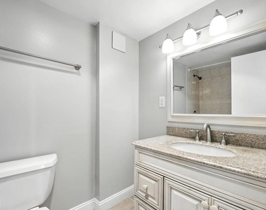 2059 Huntington Avenue - Photo Thumbnail 3