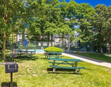 2059 Huntington Avenue - Photo Thumbnail 29