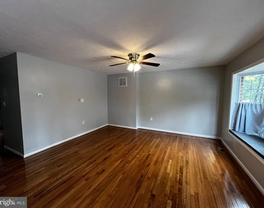 202 Carroll Drive - Photo Thumbnail 1