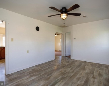 12203 Mystic Hill Ln - Photo Thumbnail 6
