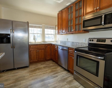 12203 Mystic Hill Ln - Photo Thumbnail 10