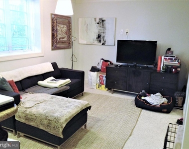 1219 Oronoco Street - Photo Thumbnail 1