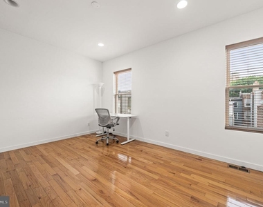 1743 Cambridge Street - Photo Thumbnail 9