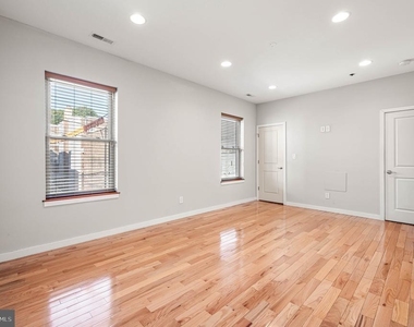 1743 Cambridge Street - Photo Thumbnail 13