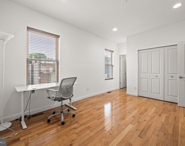 1743 Cambridge Street - Photo Thumbnail 8