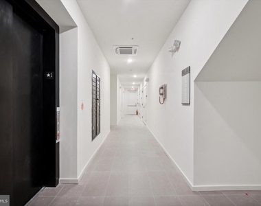 225 N 12th Street - Photo Thumbnail 17
