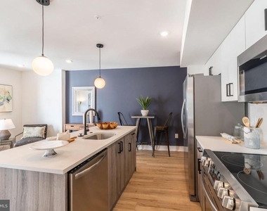 629 W Girard Avenue - Photo Thumbnail 31