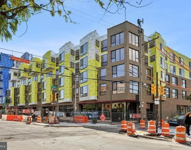 828 N 2nd Street - Photo Thumbnail 11