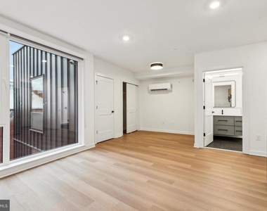 828 N 2nd Street - Photo Thumbnail 5