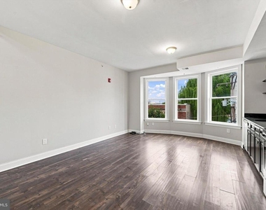 1222 N 7th Street - Photo Thumbnail 3