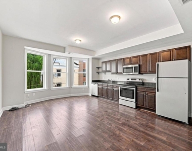 1222 N 7th Street - Photo Thumbnail 2