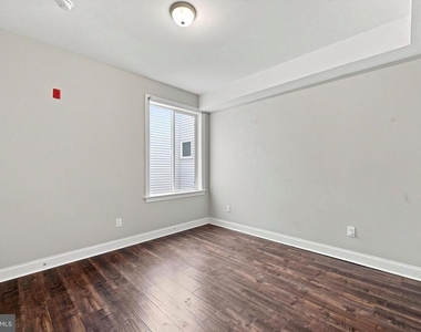 1222 N 7th Street - Photo Thumbnail 14