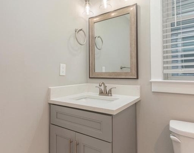 1519 N Stillman Street - Photo Thumbnail 15