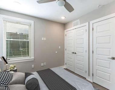1519 N Stillman Street - Photo Thumbnail 3