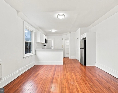2037 Spring Garden Street - Photo Thumbnail 10