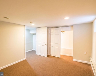 5750 N Lambert Street - Photo Thumbnail 17