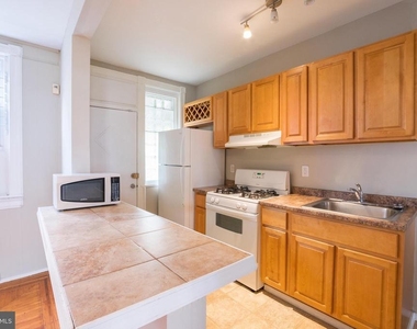 5750 N Lambert Street - Photo Thumbnail 7