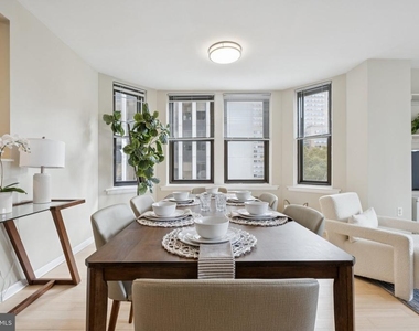 135 S 19th Street - Photo Thumbnail 3