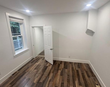 4148 Parrish Street - Photo Thumbnail 5