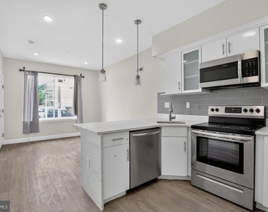 519 N 11th Street - Photo Thumbnail 6